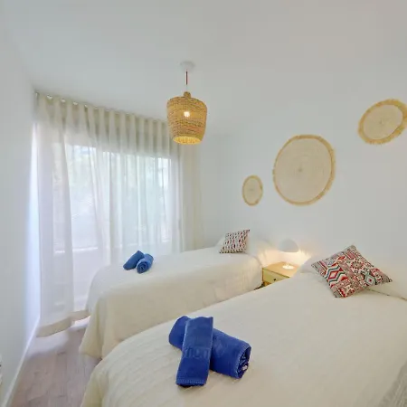 Essential By Interhome * Jávea