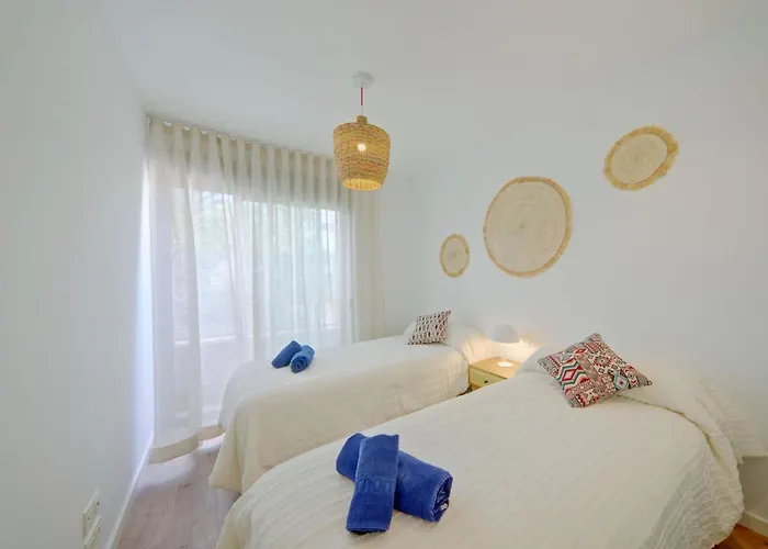 Essential By Interhome * Jávea