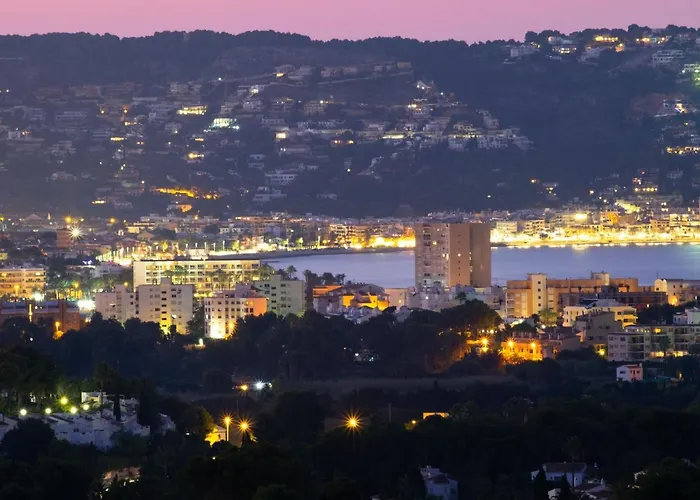 Essential By Interhome *